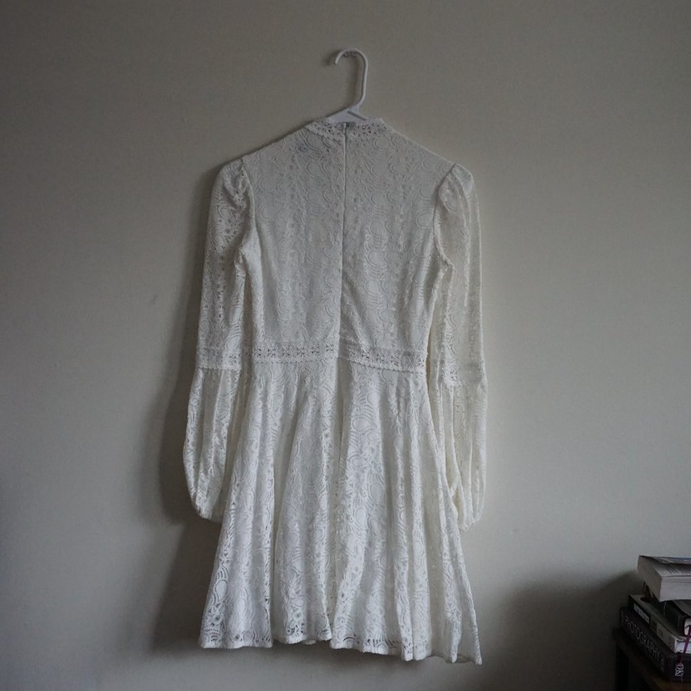 White Long Sleeve Dress - Picture 4 of 11